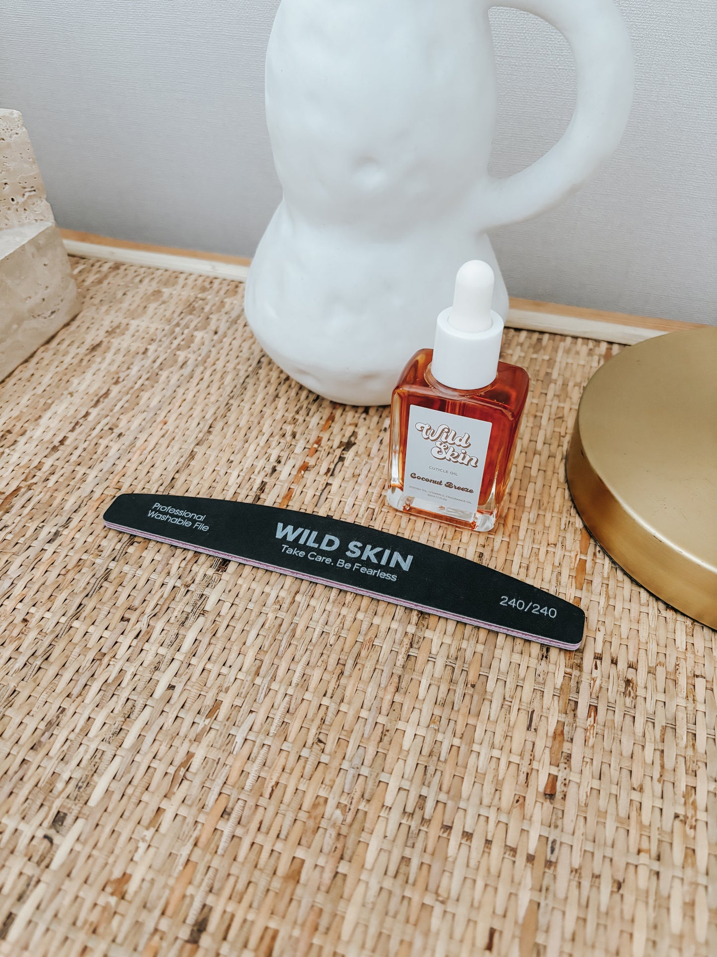 Wild Skin Nail File Lifestyle